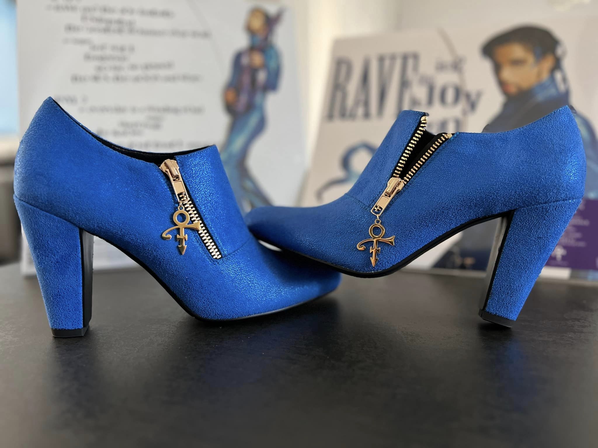 1 pair of RAVE UN2 THE JOY FANTASTIC size 38