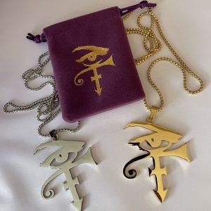 EYE SYMBOL SILVER NECKLACE