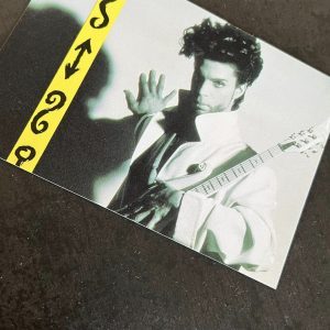PRINCE DIAMONDS & PEARLS POSTCARD #1