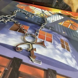 BREAK THE CHAIN SILVER