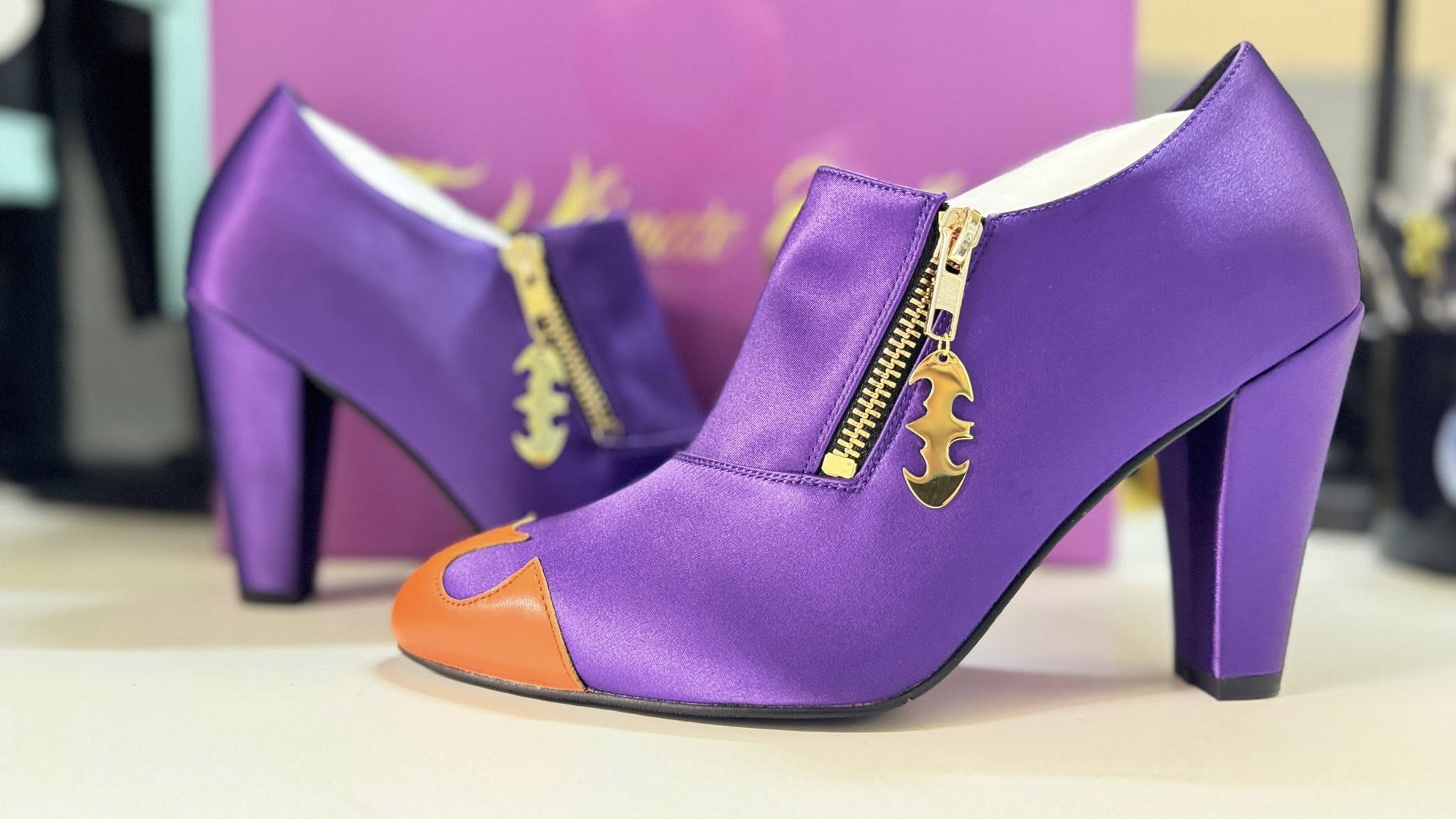 1 PAIR OF PARTY MAN size 38 - Image 2