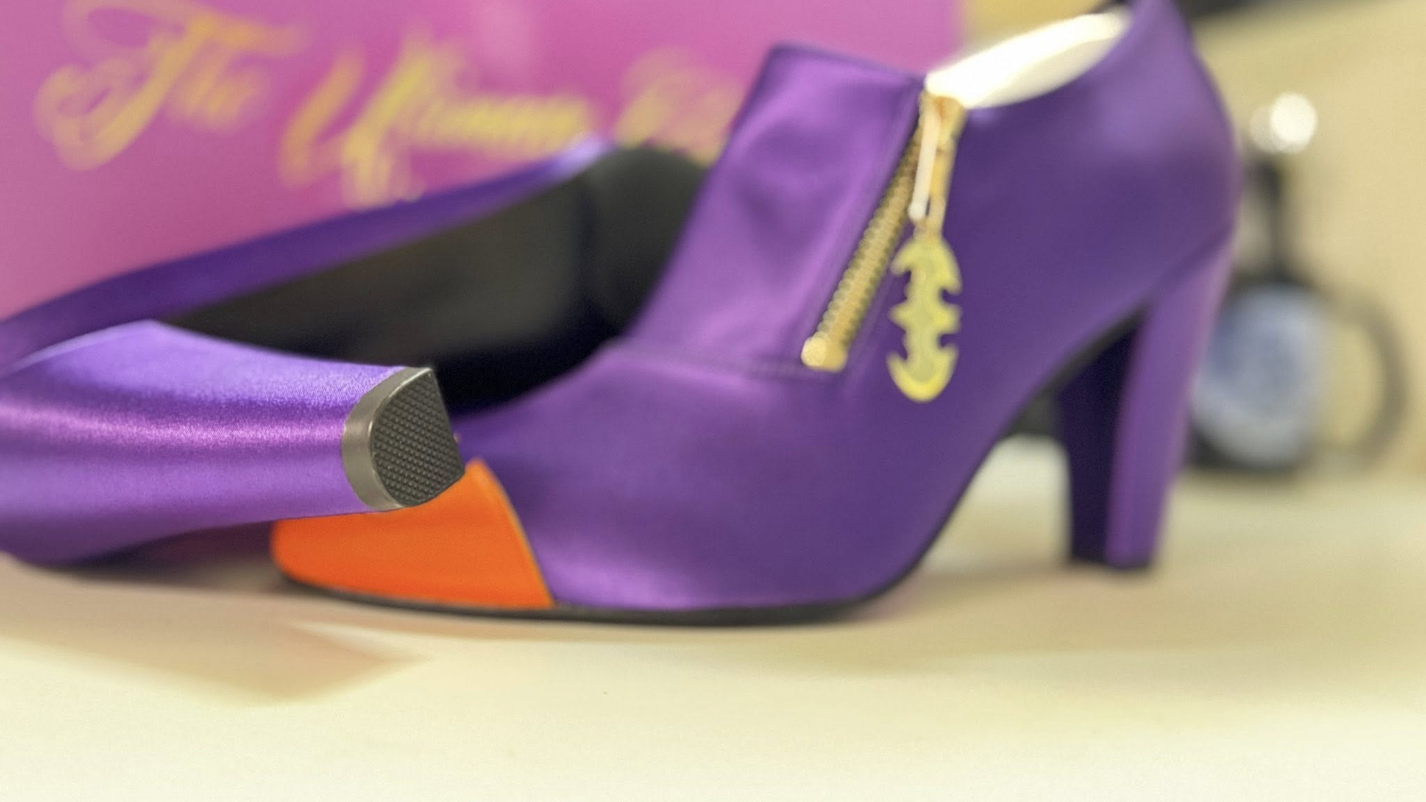 1 PAIR OF PARTY MAN size 38 - Image 9