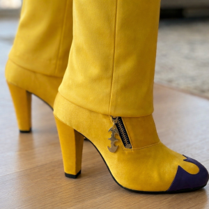 1 PAIR OF NUDE TOUR size 38