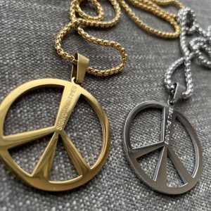 "PEACE" SIGN"O" THE TIMES NECKLACE GOLD